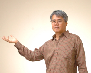 Internet consultant